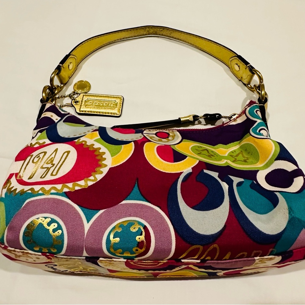 Coach Multicolor Signature Circle Print Shoulder Bag with Gold Accents - Picture 6 of 14